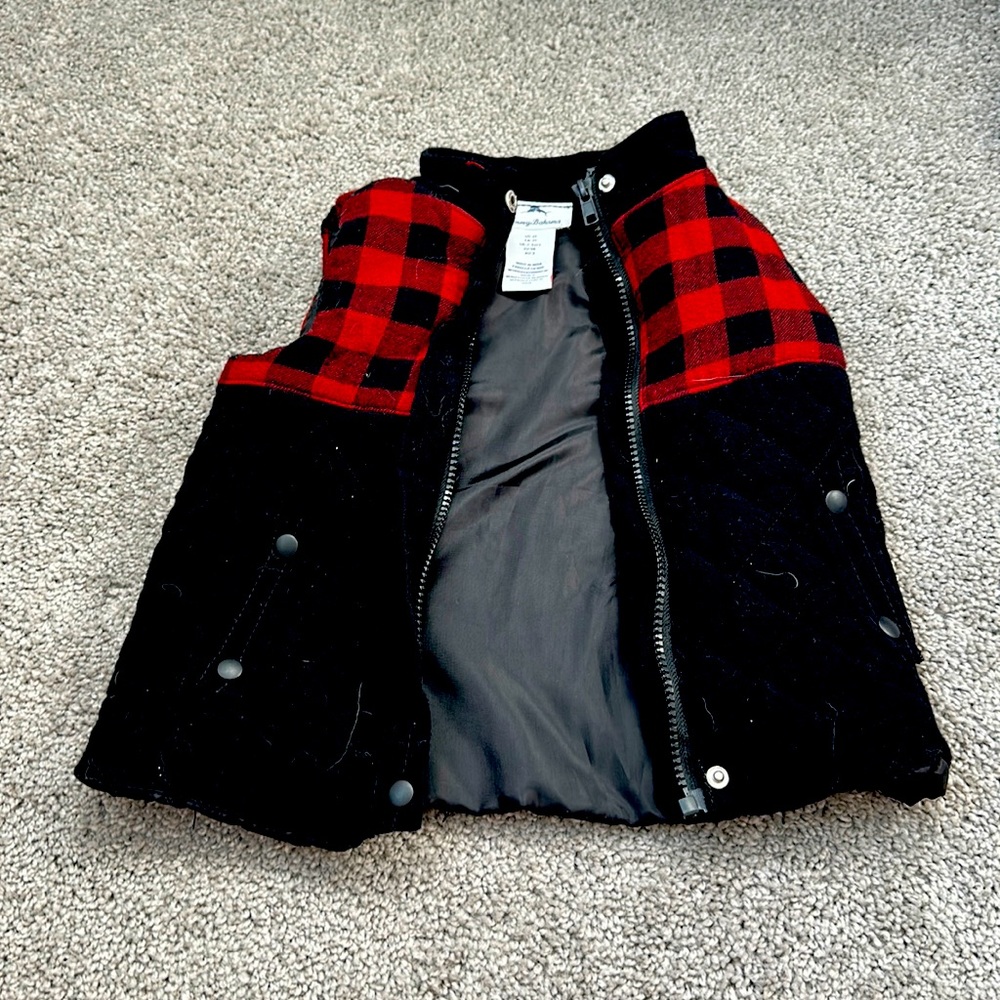 Tommy Baganda Plaid vest